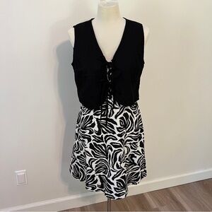 Nicole Miller Linen Dress + Vest Set – Size S Black and white